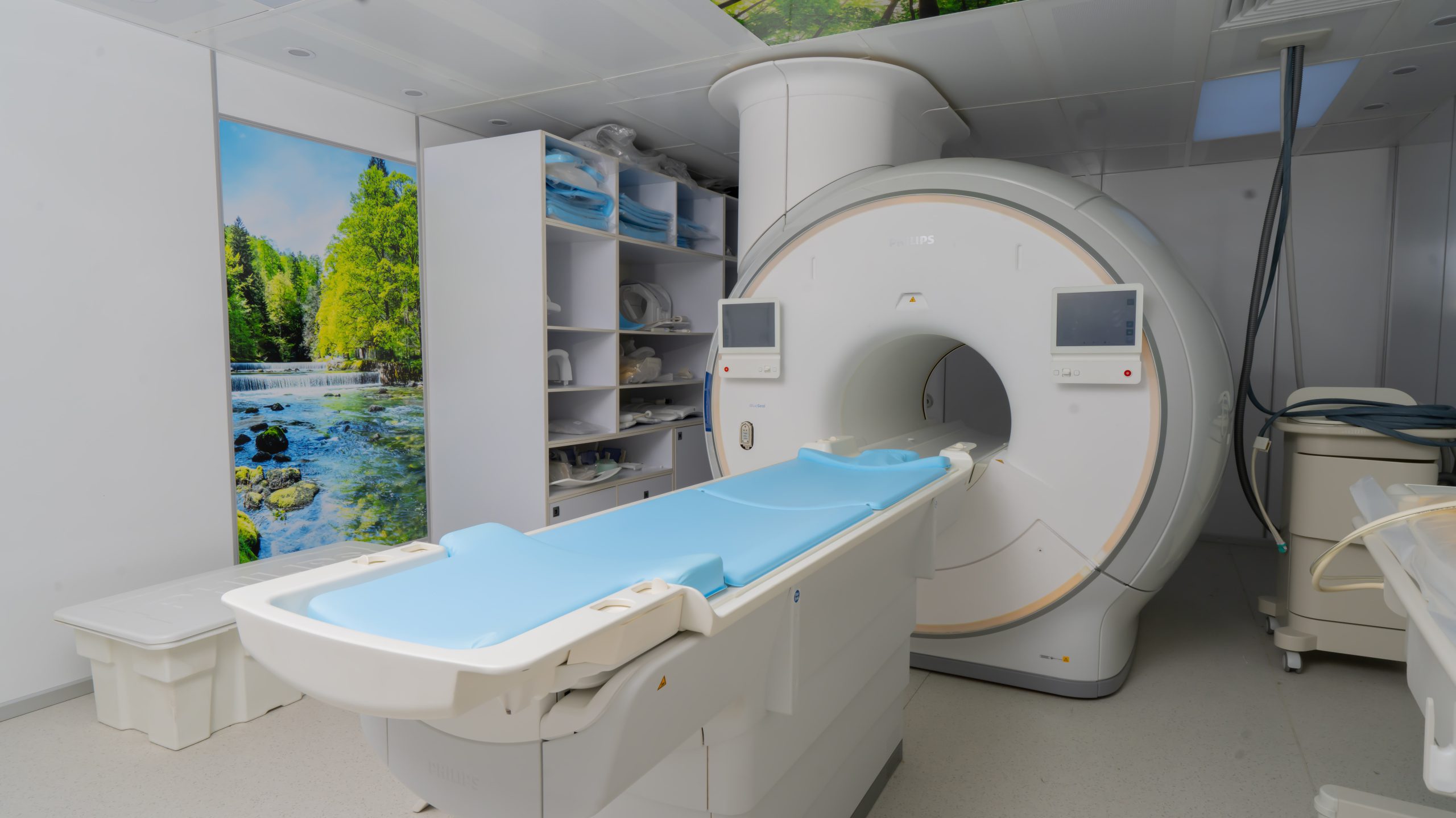 مرکز جامع سرطان 12